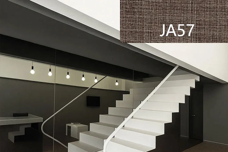 公共スペース 静か